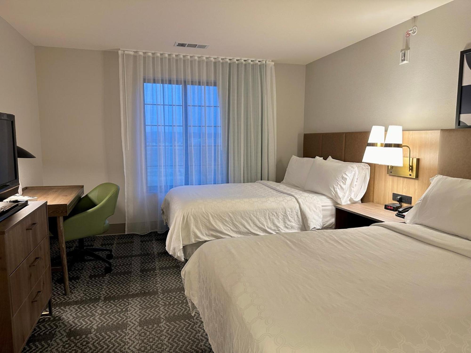 Staybridge Milwaukee West-oconomowoc By Ihg 3* Oconomowoc