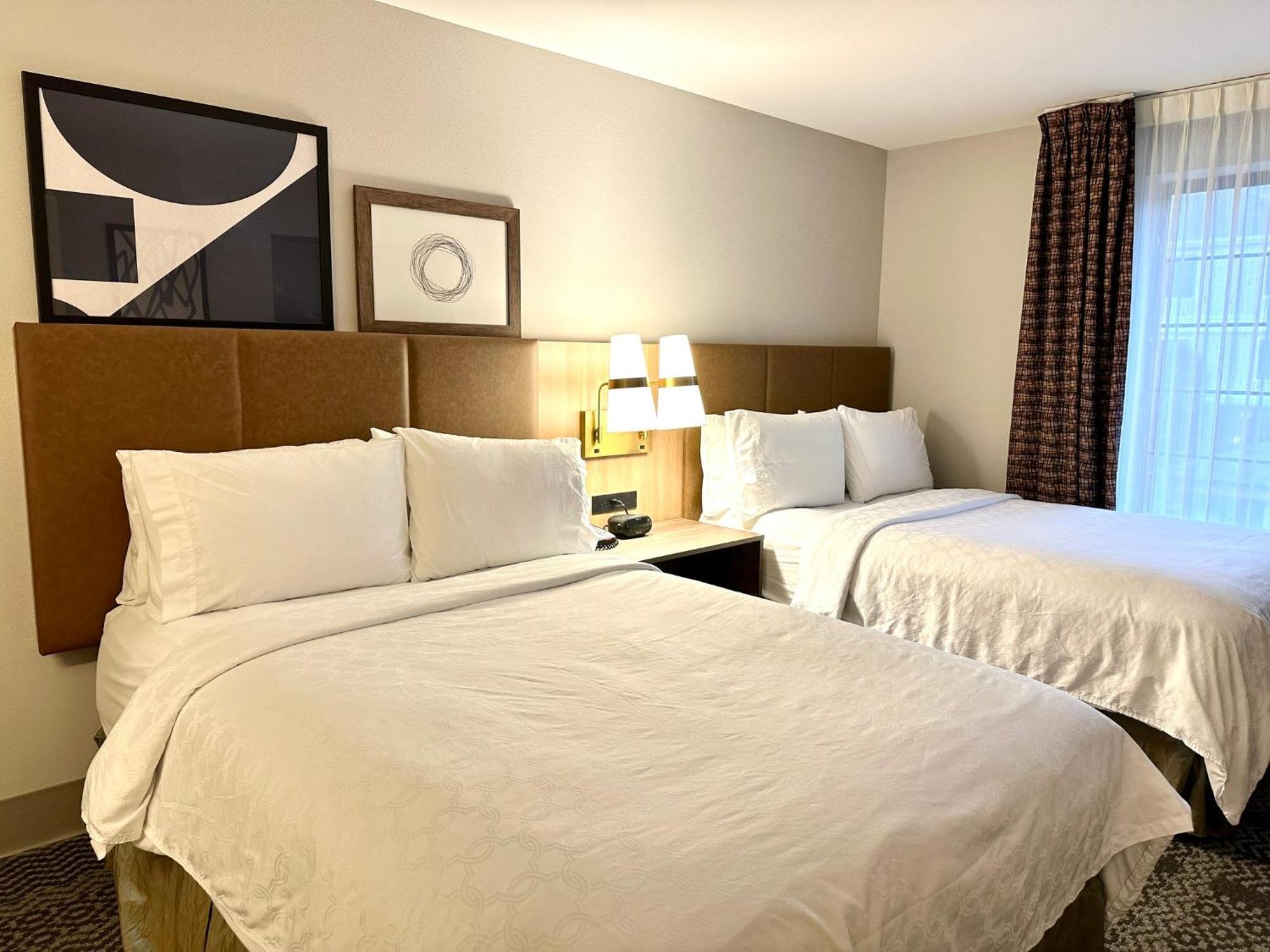Hotel Staybridge Milwaukee West-oconomowoc By Ihg 3*