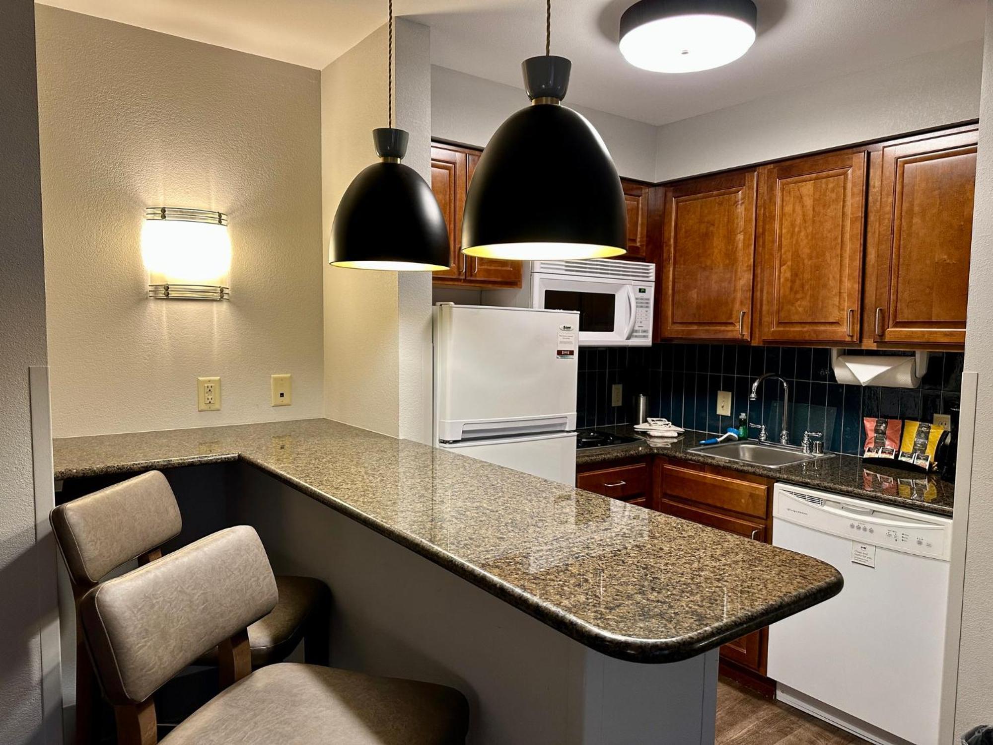 Hotel Staybridge Milwaukee West-oconomowoc By Ihg 3*