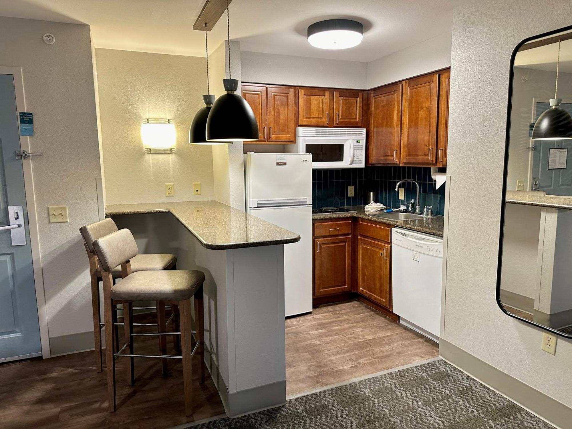 Hotel Staybridge Milwaukee West-oconomowoc By Ihg 3*